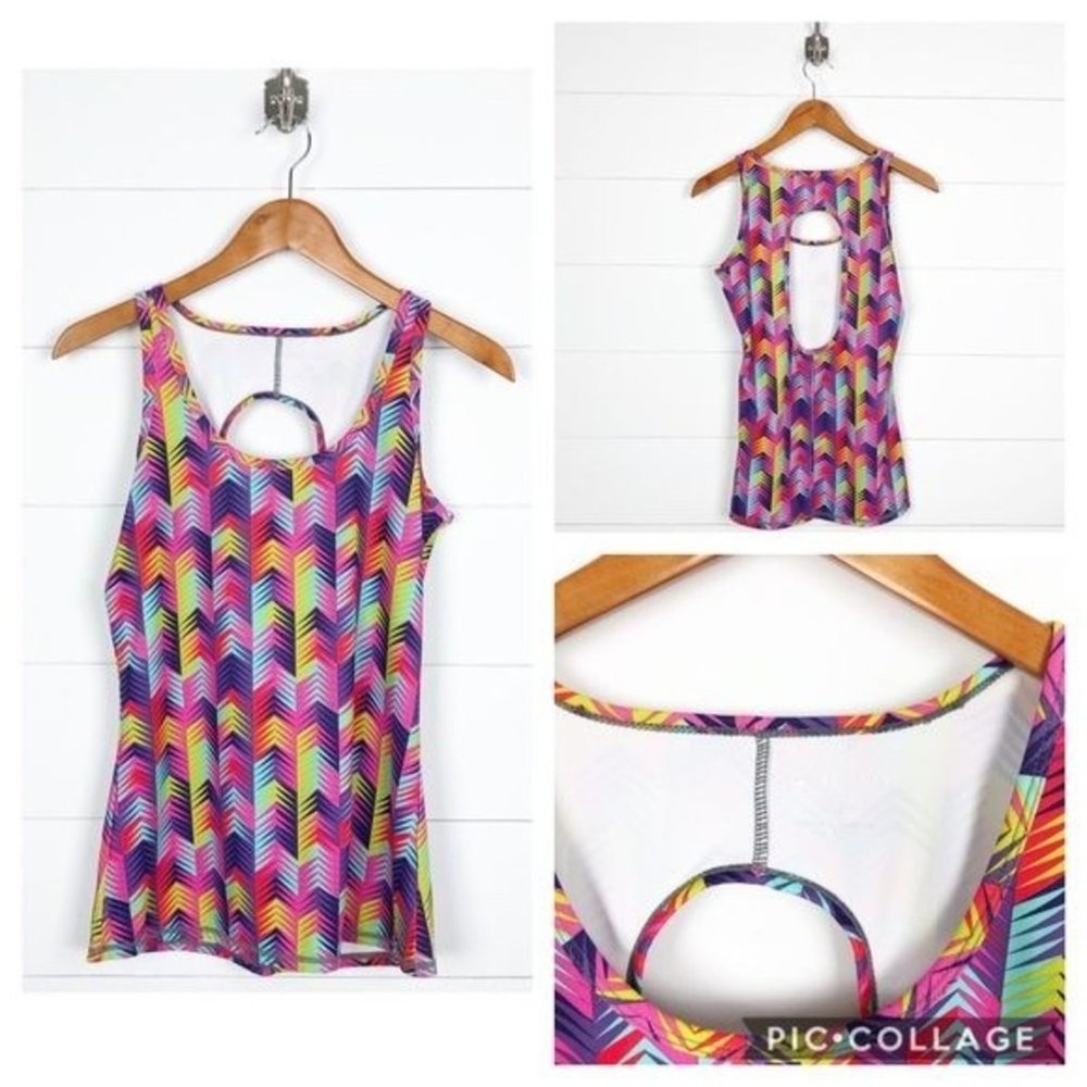 Fabletics Chevron Workout Tank Womens XS Multicolor Cutout Back